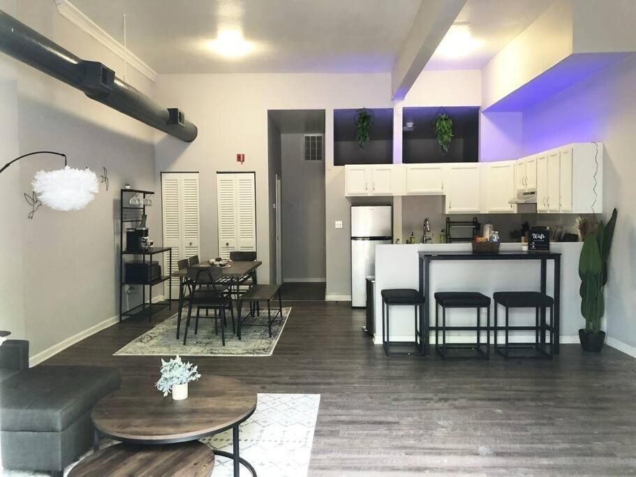 דירות Downtown Cleveland -Modern First Floor Unit מראה חיצוני תמונה